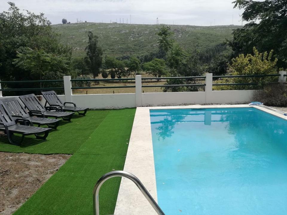 Montejunto Villas - Casa Do Platano Cadaval ภายนอก รูปภาพ